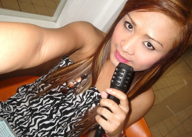 CharmingRobbie from Tasmania,Australia